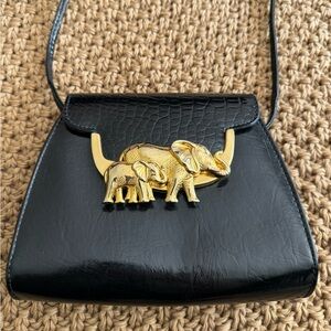 Vintage Sasha Leather Crossbody Bag Gold Elephant Clasp